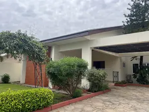 5bdrm House in Cantonments for rent