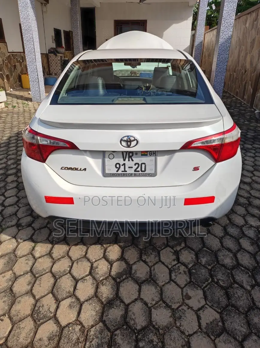 Toyota Corolla 2014 White