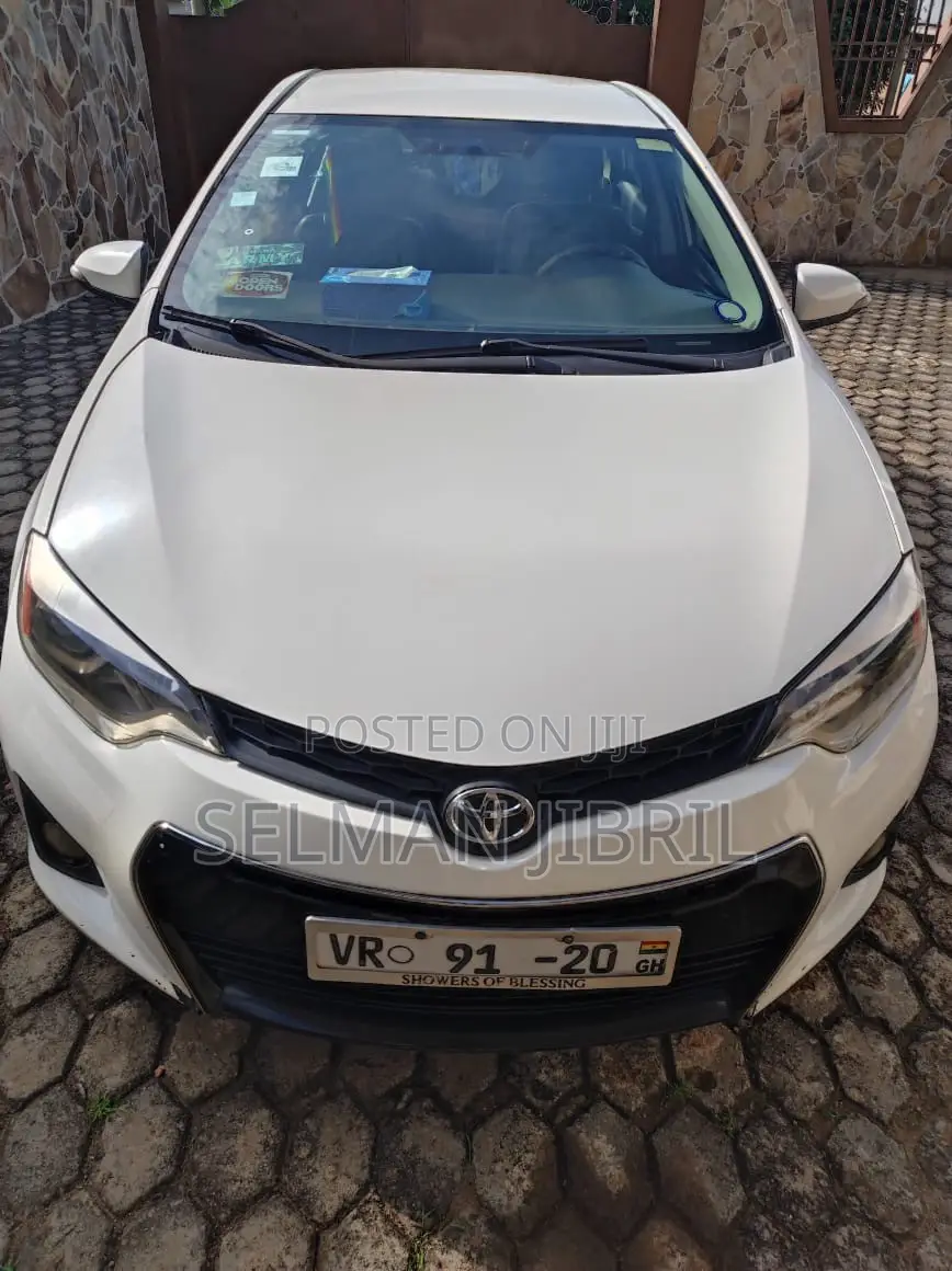 Toyota Corolla 2014 White
