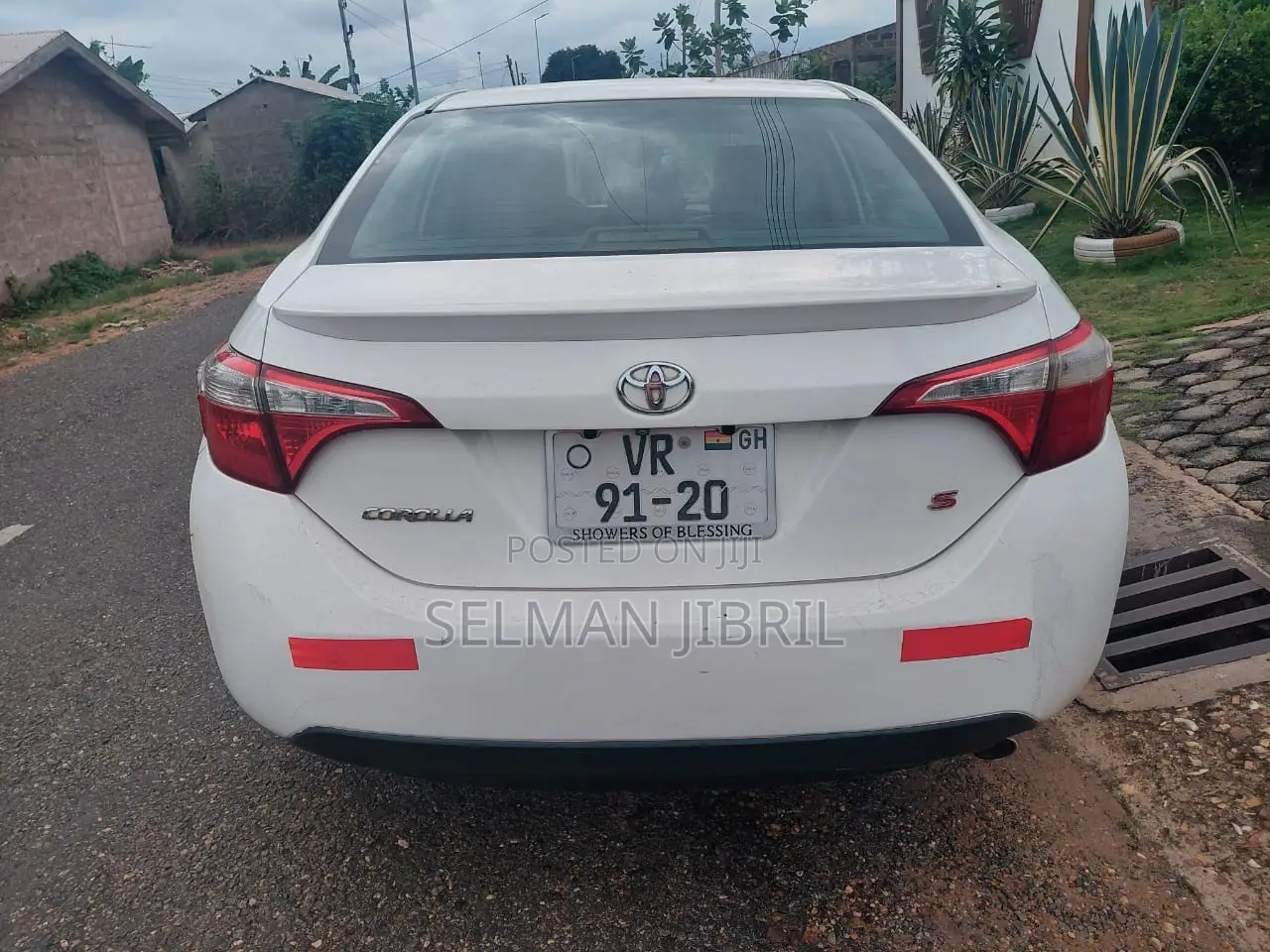 Toyota Corolla 2014 White