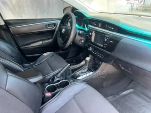 Toyota Corolla S 4dr Sedan (1.8L 4cyl CVT) 2015 Black