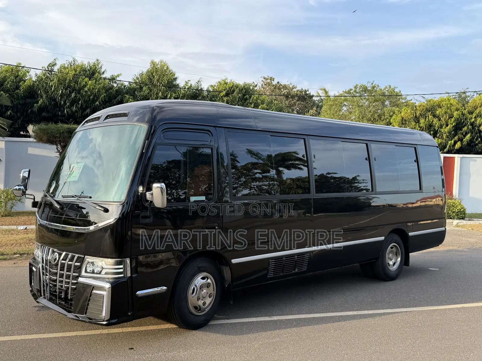 Toyota Coaster 2008 Black
