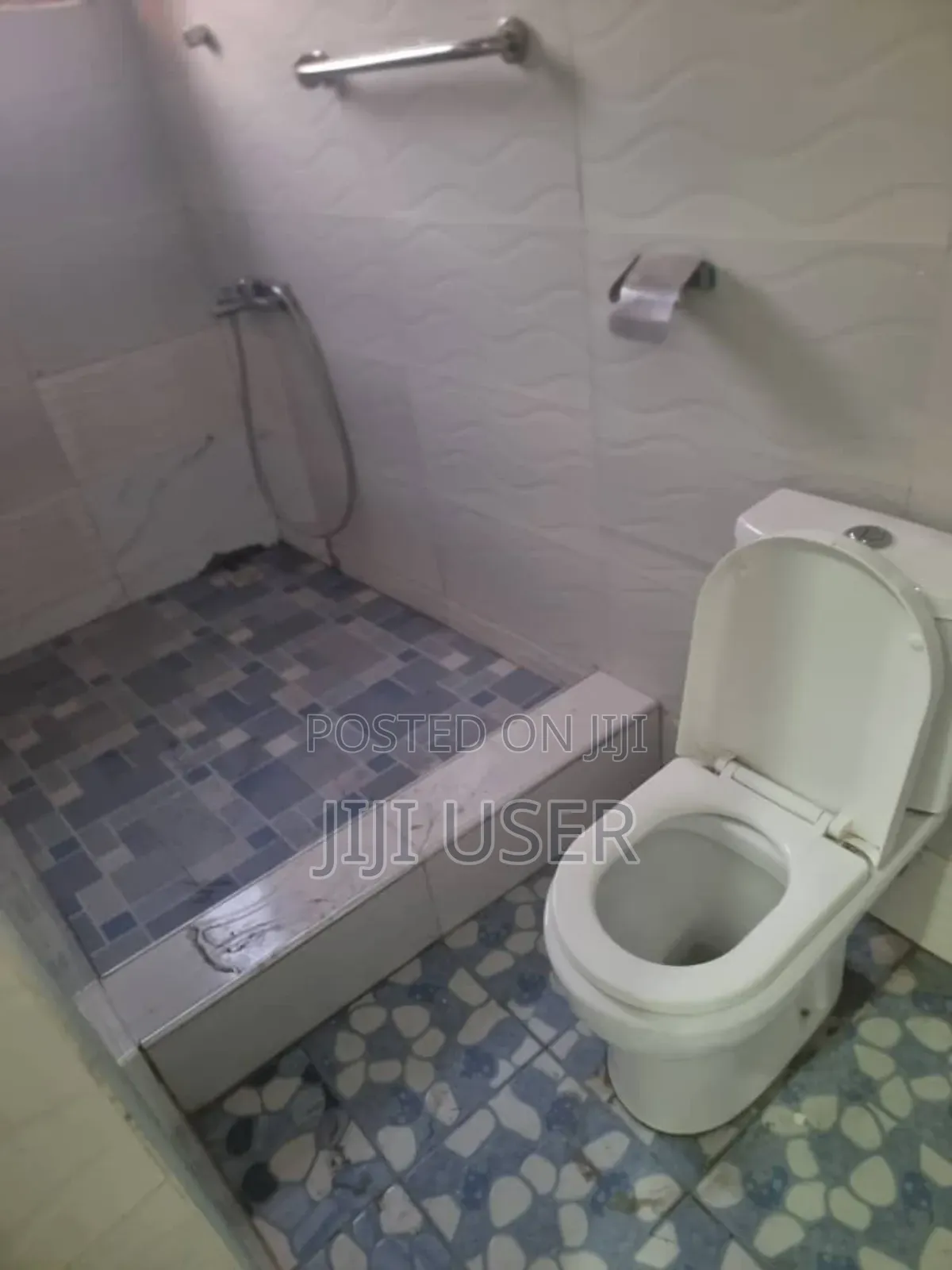 1bdrm Apartment in ......, Mallam Junction for rent