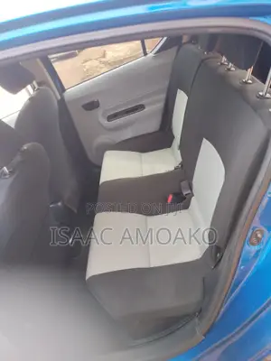Toyota Aqua 2012 Blue