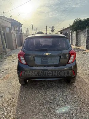 Chevrolet Spark 2017 Gray