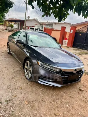 Honda Accord Touring 2.0T 2018 Black