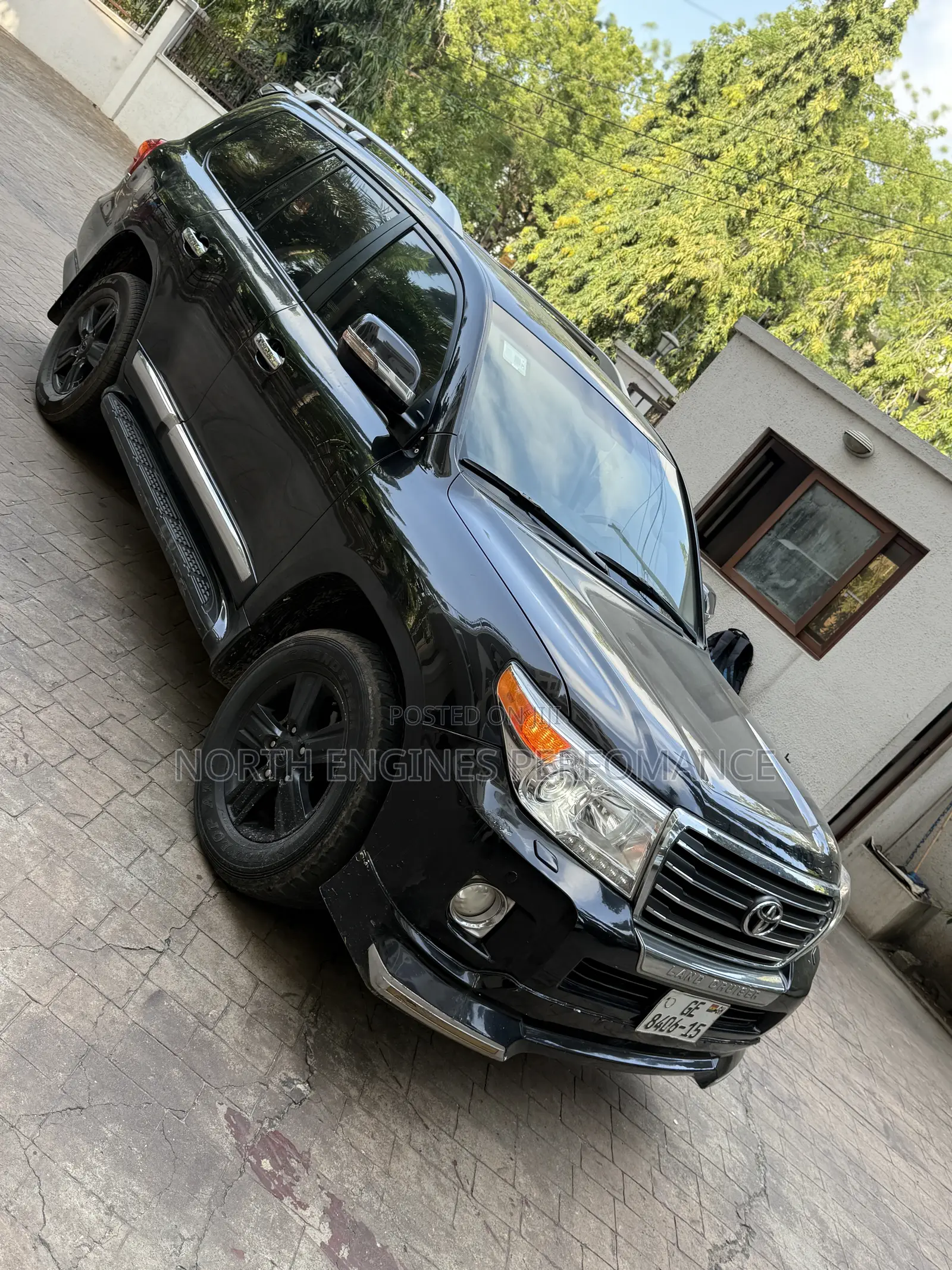 Toyota Land Cruiser 4.0 V6 GX-R 2015 Black