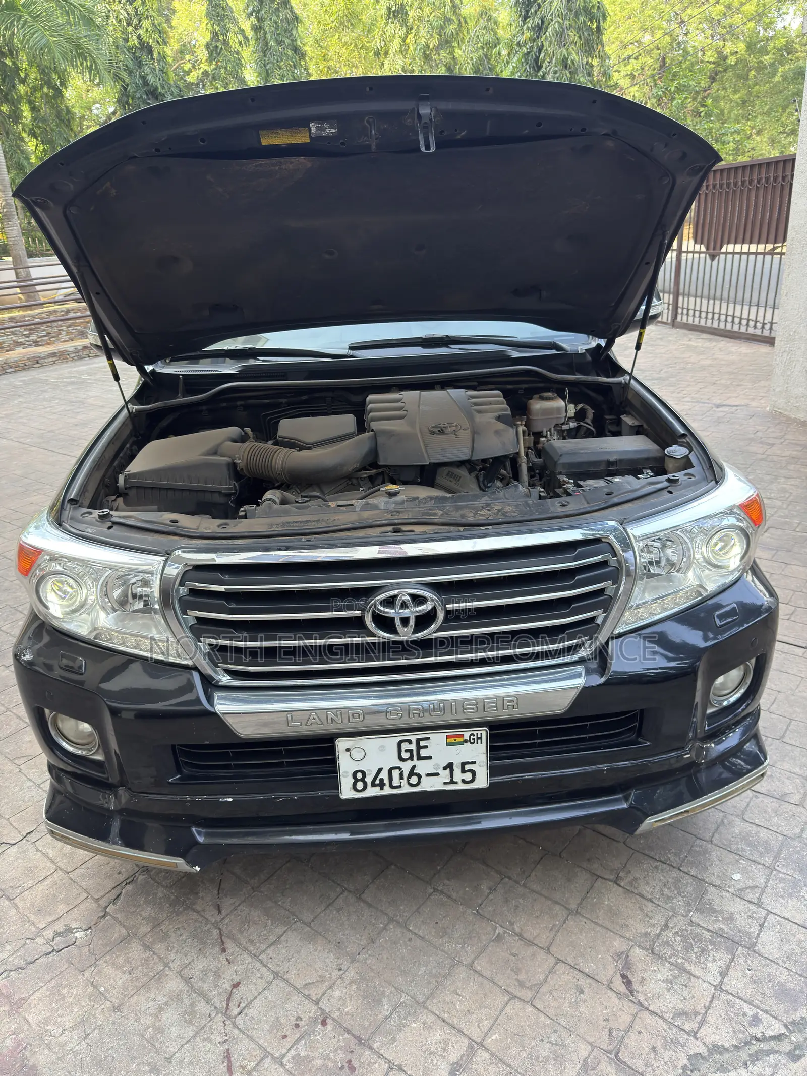 Toyota Land Cruiser 4.0 V6 GX-R 2015 Black