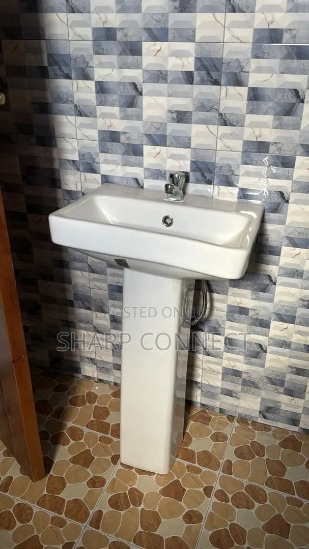 2bdrm Apartment in Kasoa Roman Winger, Adade for rent
