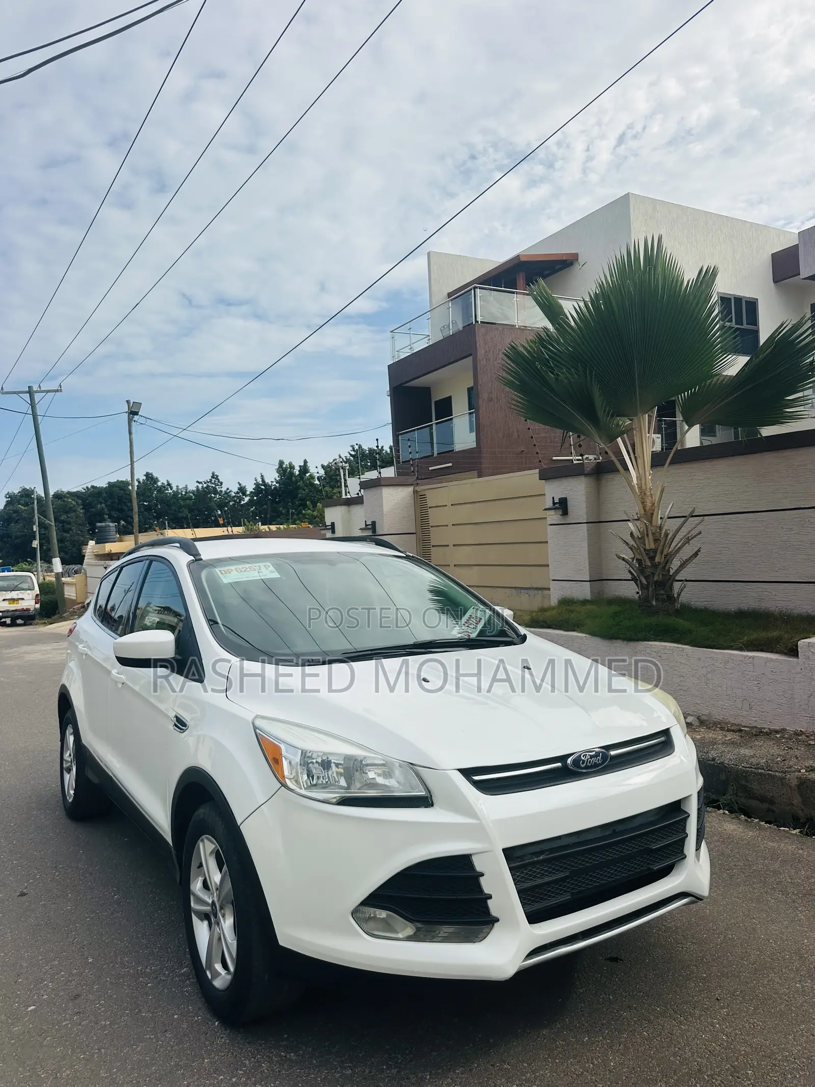 Ford Escape SE 4dr SUV AWD (1.6L 4cyl Turbo 6A) 2015 White