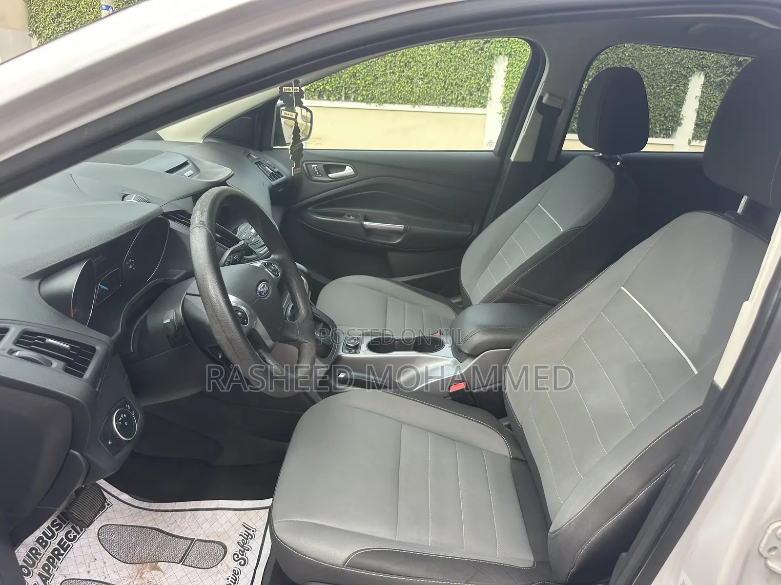 Ford Escape SE 4dr SUV AWD (1.6L 4cyl Turbo 6A) 2015 White