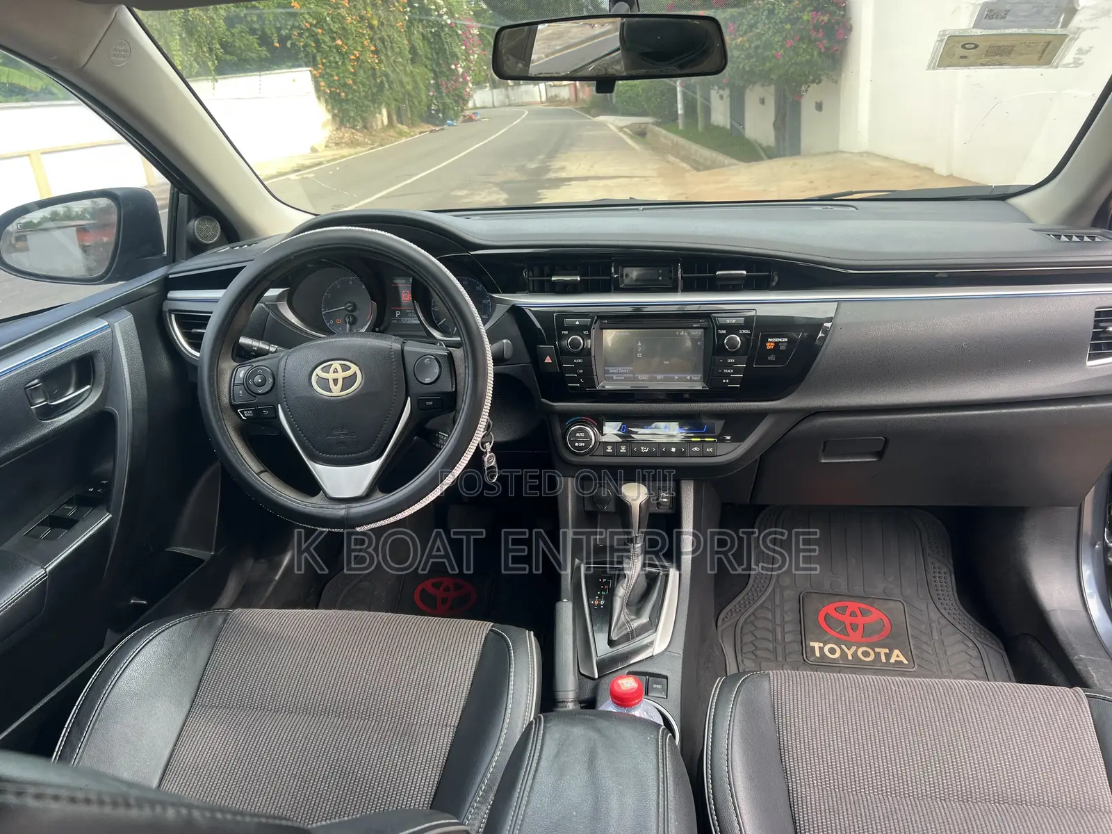 Toyota Corolla 2015
