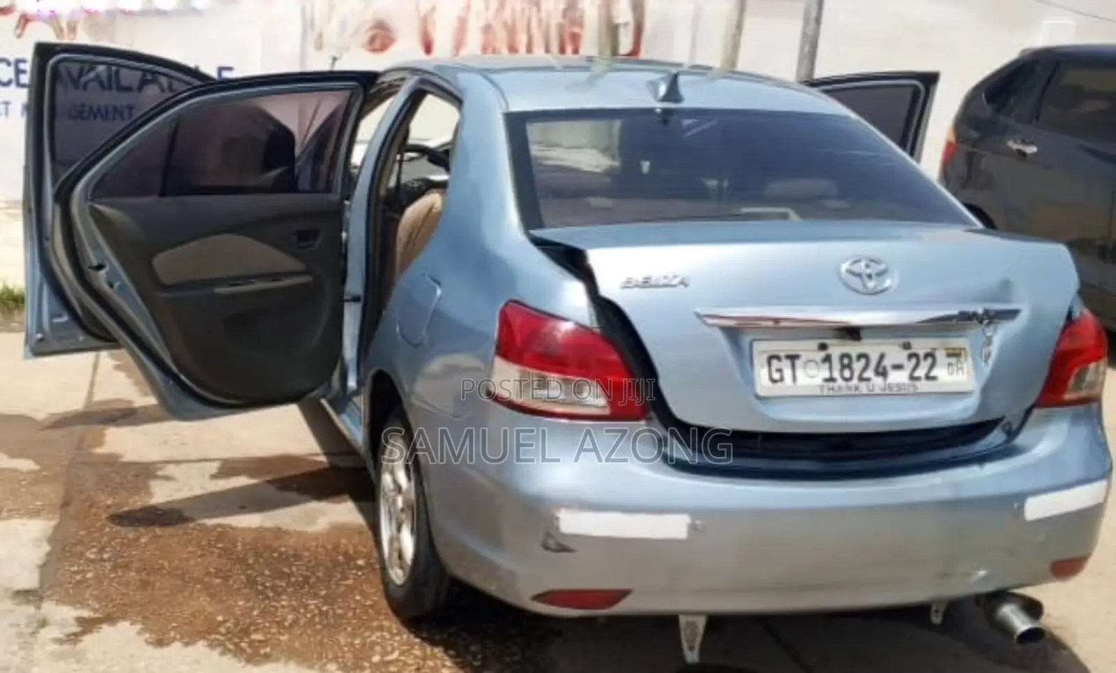 Toyota Belta 2010 Blue