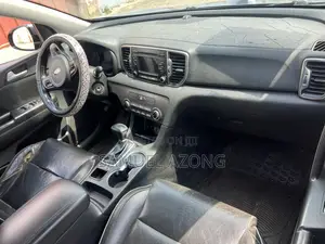 Kia Sportage SX 4dr SUV AWD (2.0L 4cyl Turbo 6A) 2017 Gray