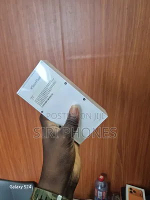 New Google Pixel 7a 128 GB Black