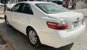 Toyota Camry SE 4dr Sedan (2.4L 4cyl 5A) 2009 White