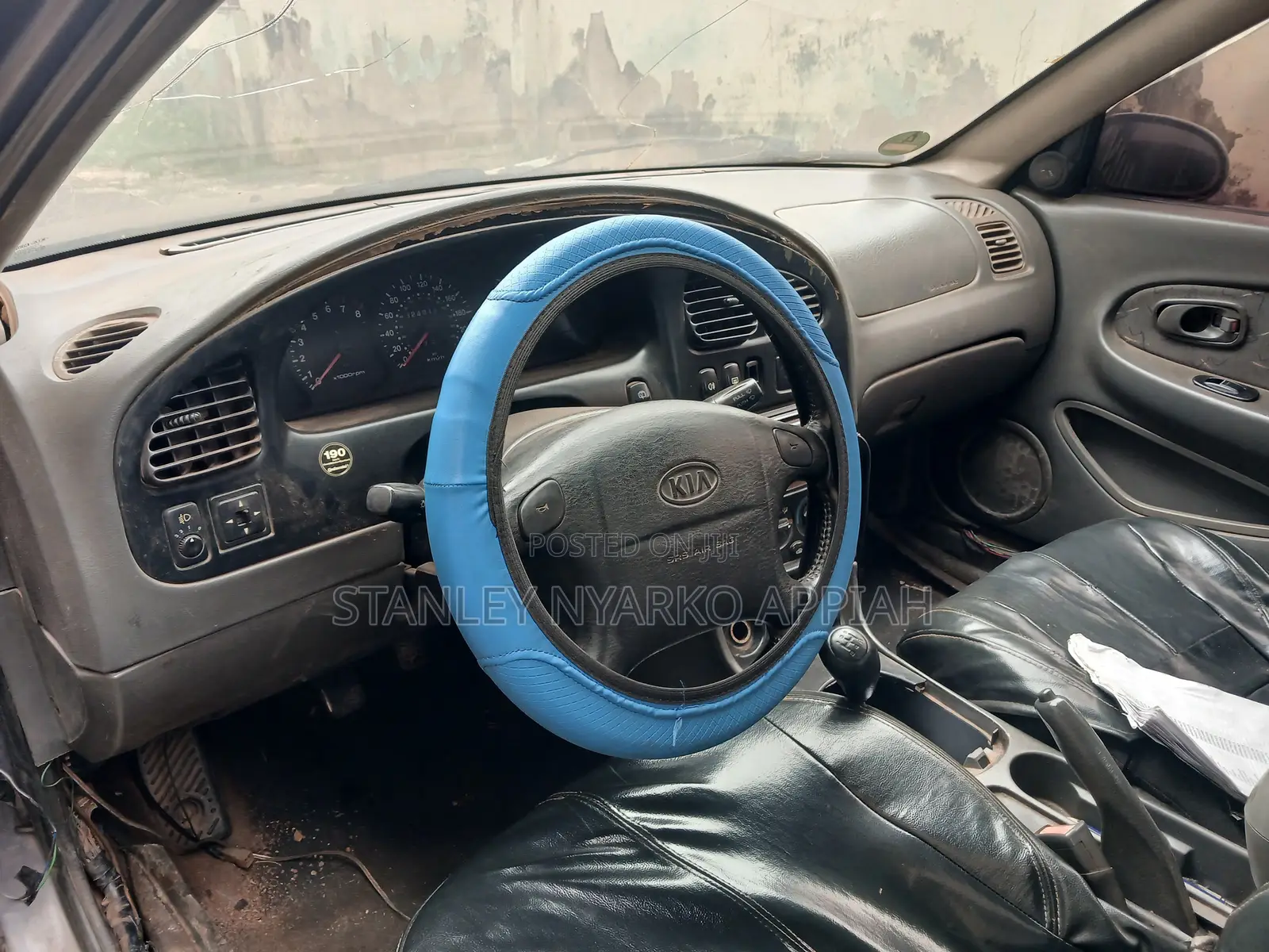 Kia Shuma 2000 Black