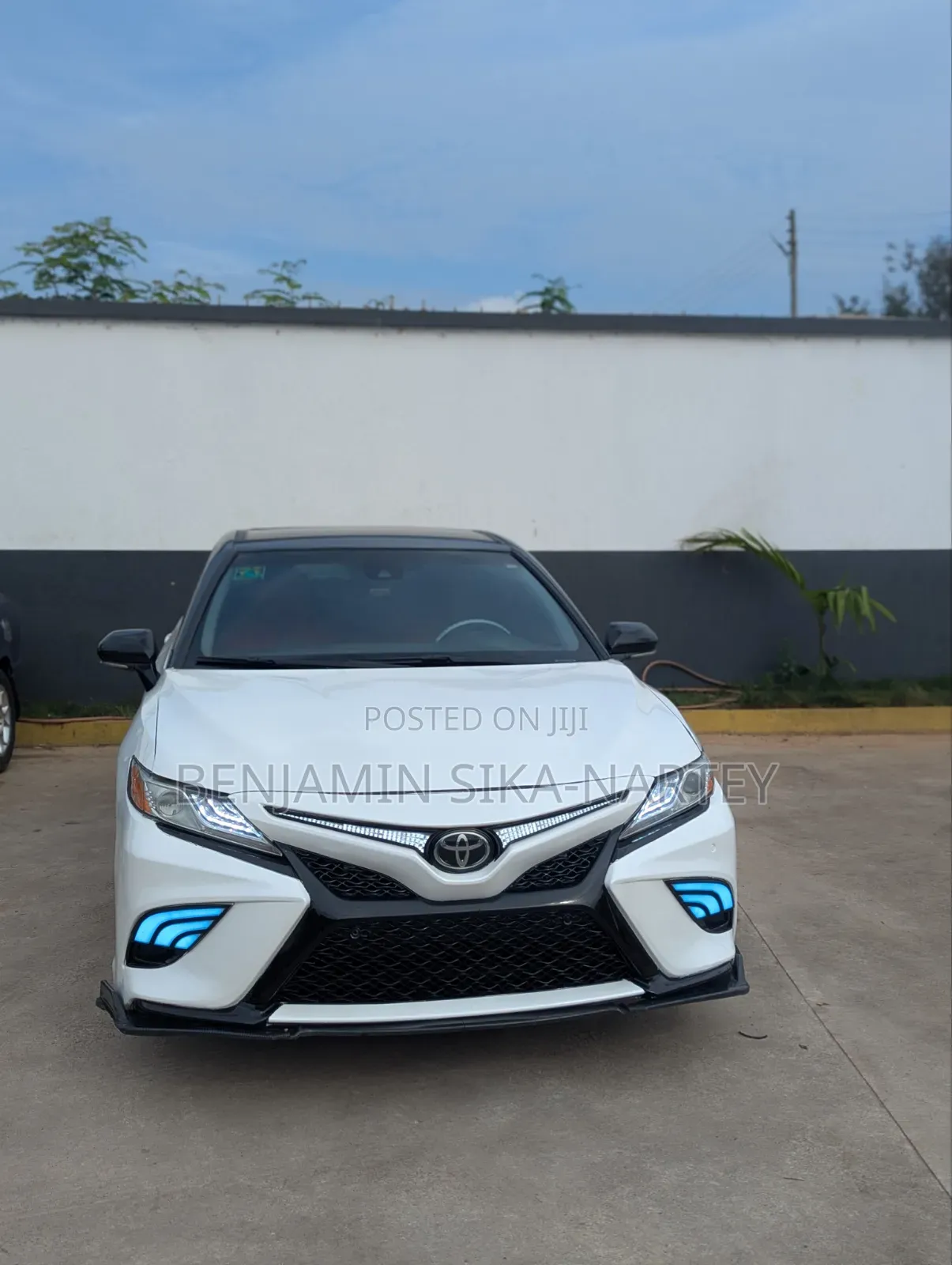 Toyota Camry XSE FWD (2.5L 4cyl 8AM) 2018 Pearl