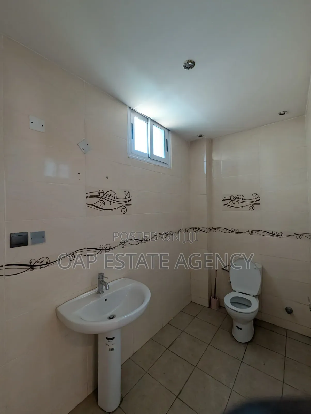 4bdrm House in Cantonment, Cantonments for rent