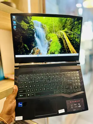 Laptop MSI Pulse GL66 16GB Intel Core i7 SSD 1T