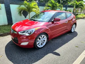 Hyundai Veloster RE:FLEX 3dr Hatchback w/Black Interior (1.6L 4cyl 6AM) Red
