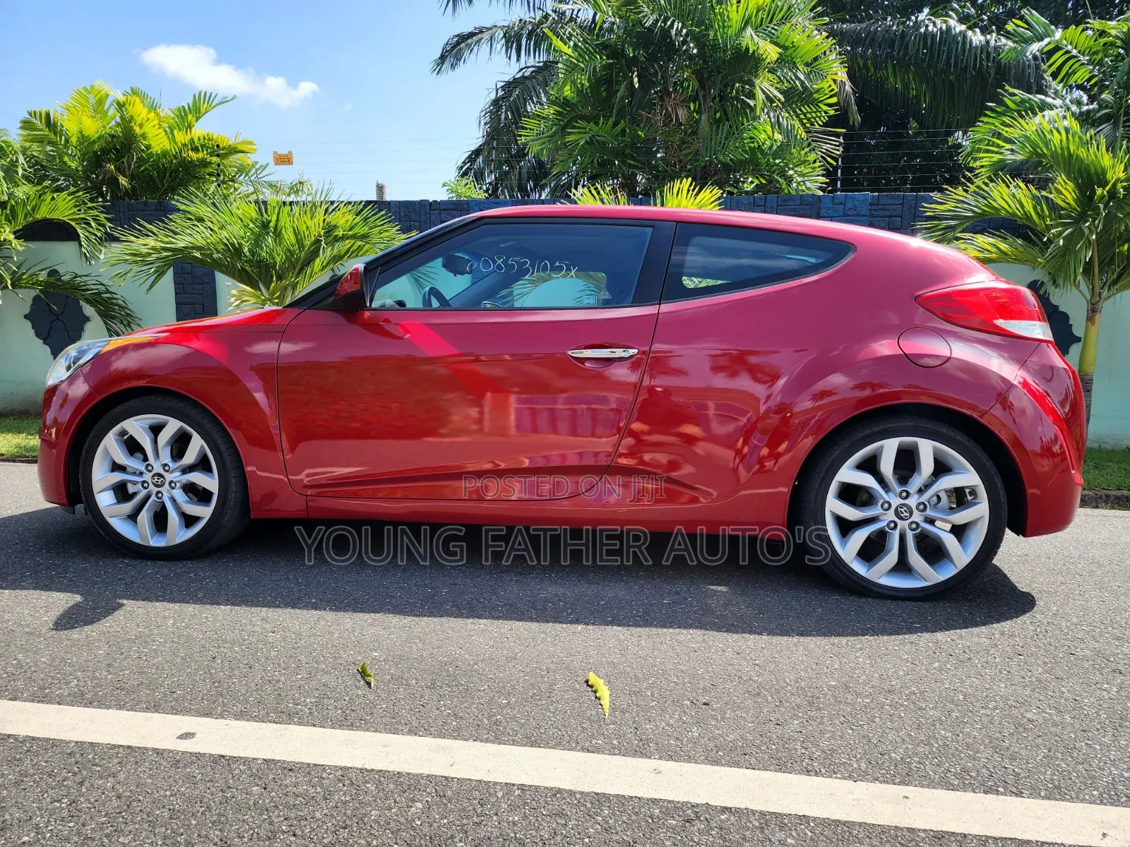 Hyundai Veloster RE:FLEX 3dr Hatchback w/Black Interior (1.6L 4cyl 6AM) Red