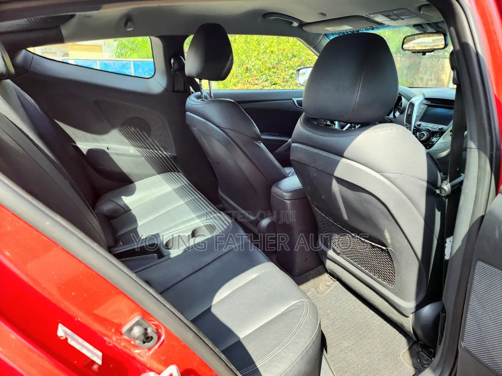 Hyundai Veloster RE:FLEX 3dr Hatchback w/Black Interior (1.6L 4cyl 6AM) Red