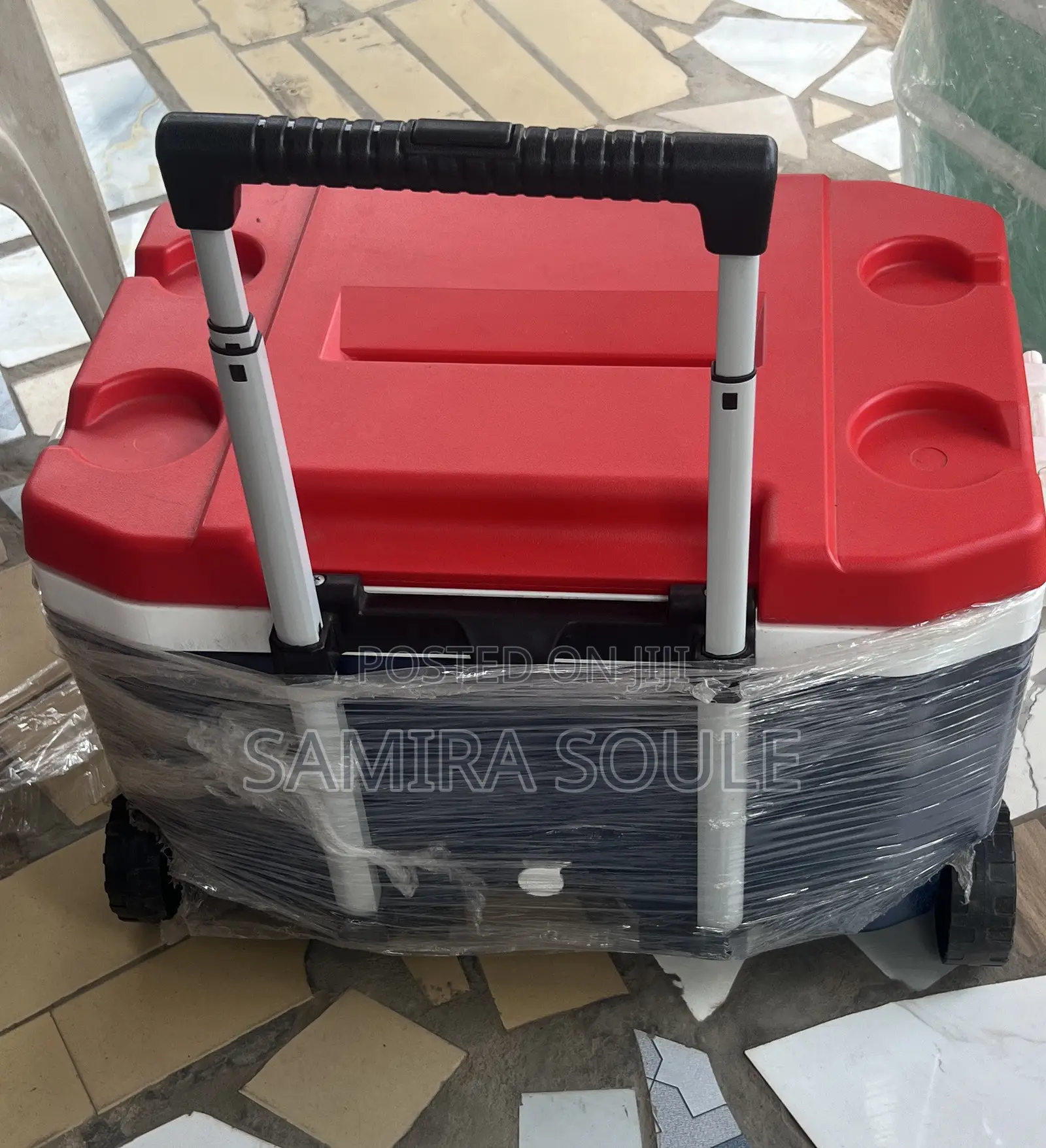 IGLOO Cooler