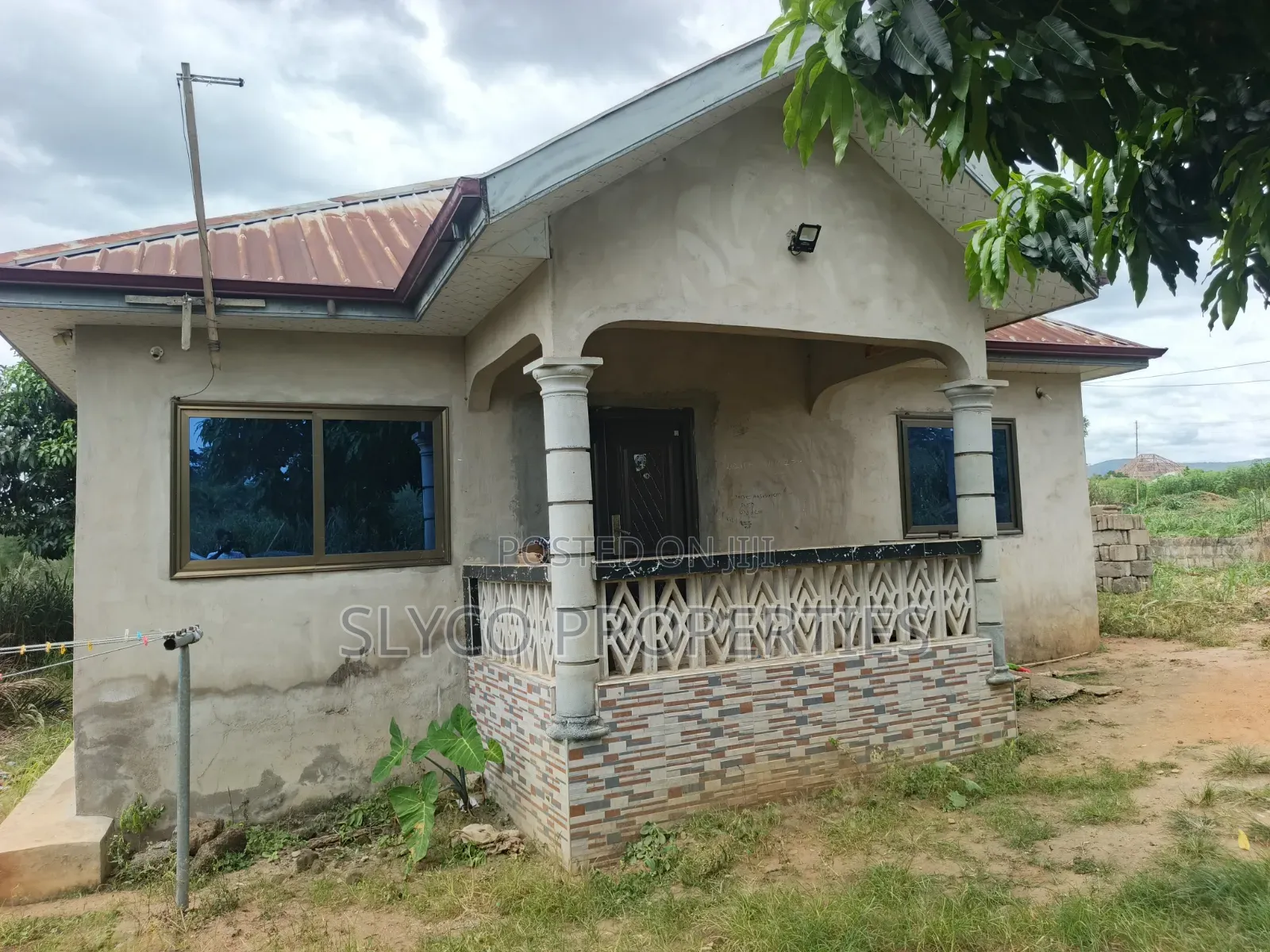 2bdrm House in Abrewa Nkwanta, New-Juaben Municipal for sale