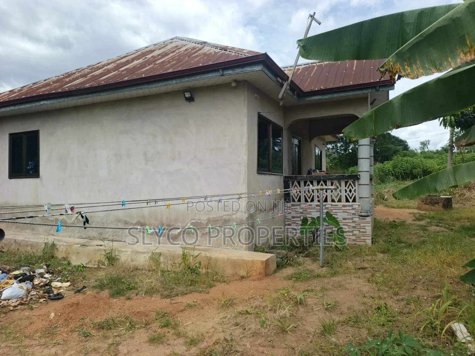 2bdrm House in Abrewa Nkwanta, New-Juaben Municipal for sale