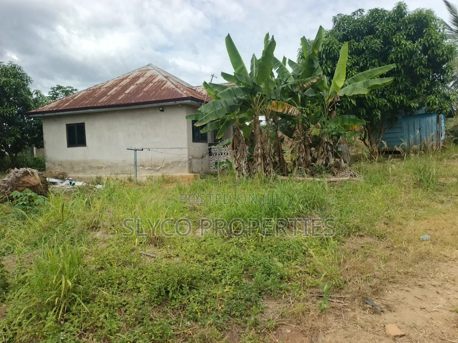 2bdrm House in Abrewa Nkwanta, New-Juaben Municipal for sale