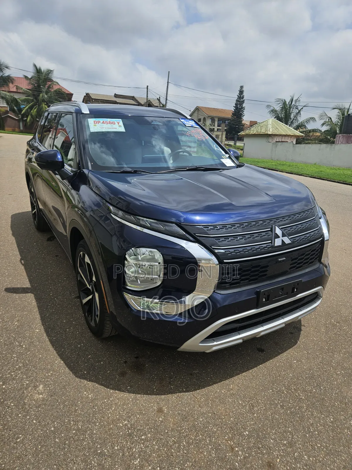 Mitsubishi Outlander SEL 2024 Blue