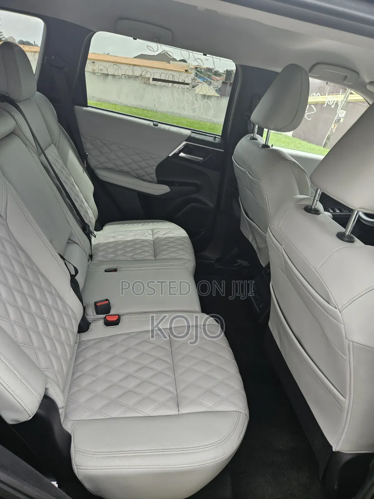 Mitsubishi Outlander SEL 2024 Blue