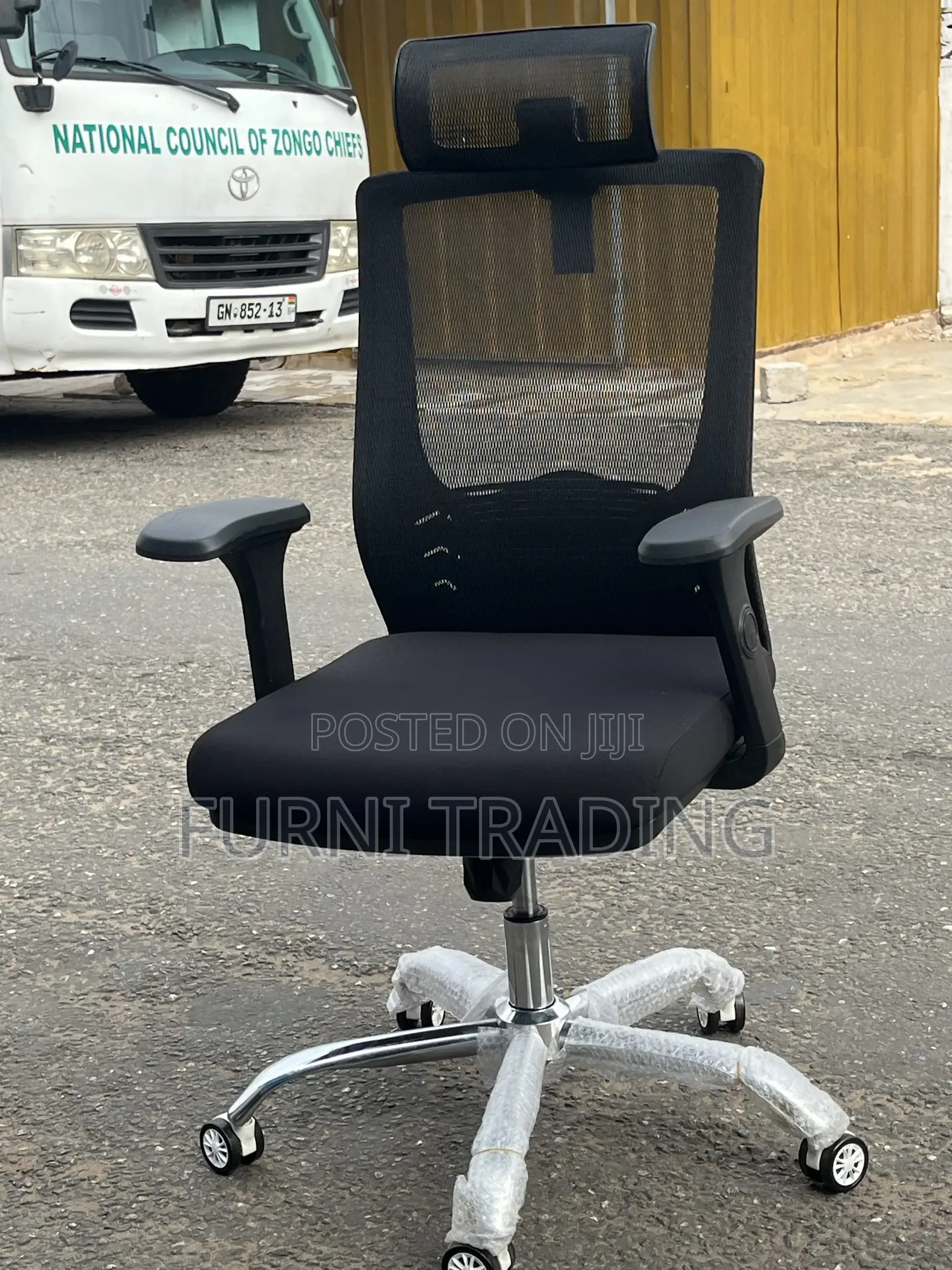 Ergonomic Mesh Office Chair