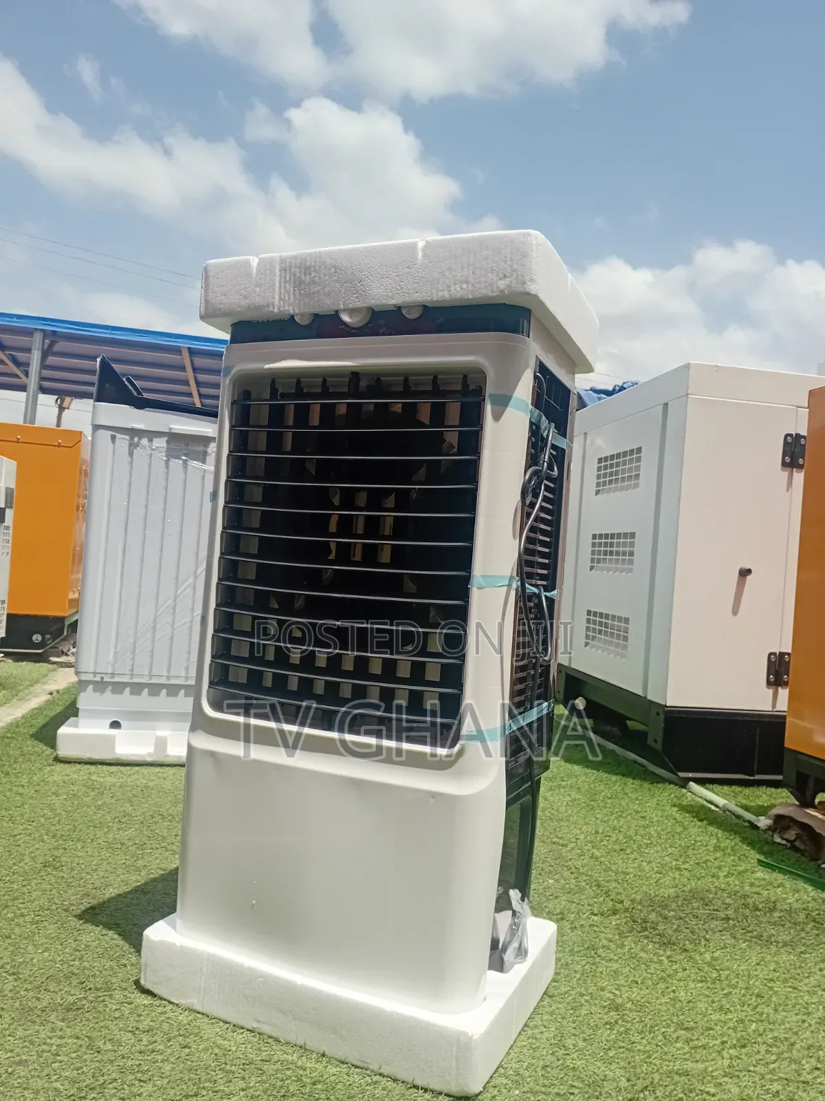 Decakila KEFCO12W Air Cooler – Quality Appliance at a Great Price