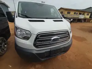 Ford Transit 2018 White