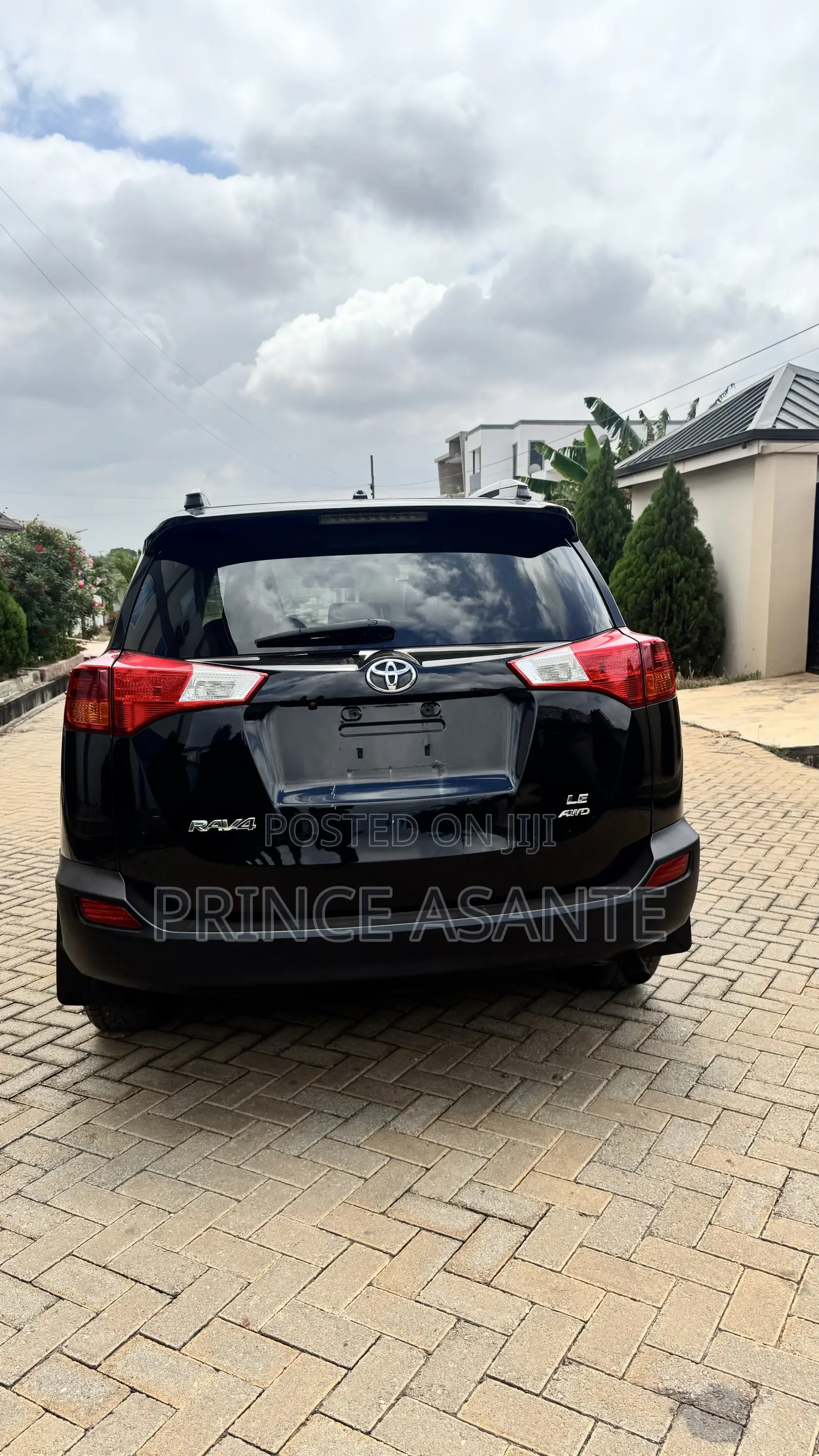 Toyota RAV4 XLE 4dr SUV (2.5L 4cyl 6A) 2015 Black