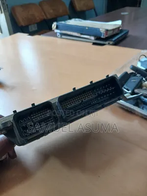 08 Vitz Ecu