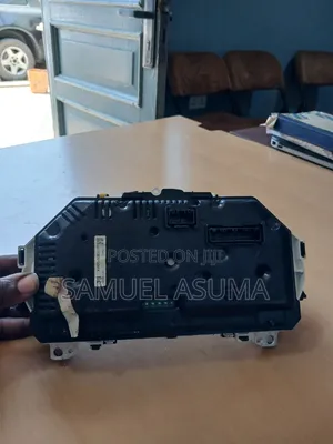Vitz Cluster Panel