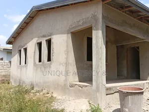 2bdrm Bungalow in Amrahia for sale