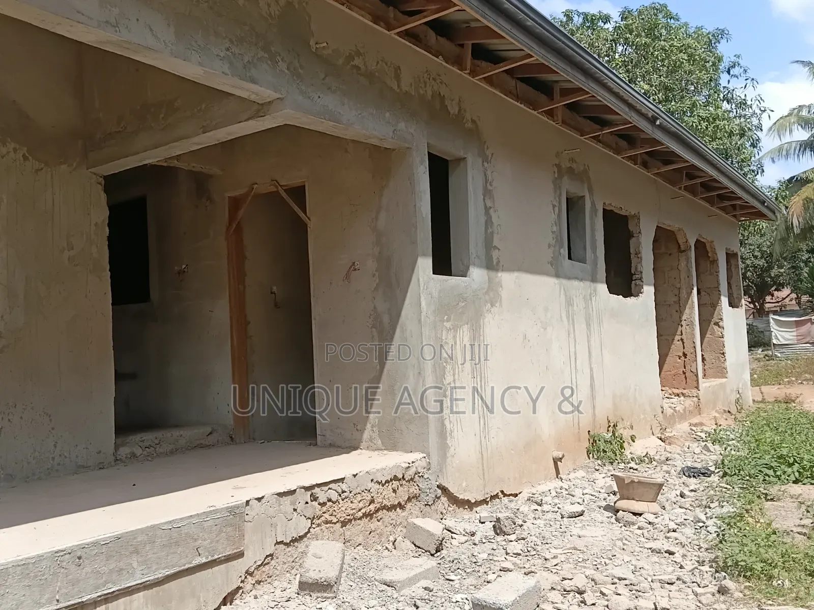 2bdrm Bungalow in Amrahia for sale