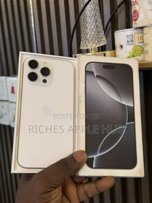 New Apple iPhone 16 Pro Max 256 GB White