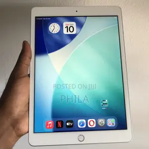 Apple iPad 10.2 (2020) Wi-Fi 32 GB Silver