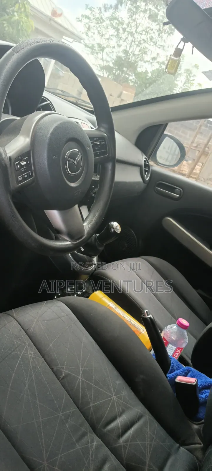 Mazda 2 1.5 Sport 2012 Green