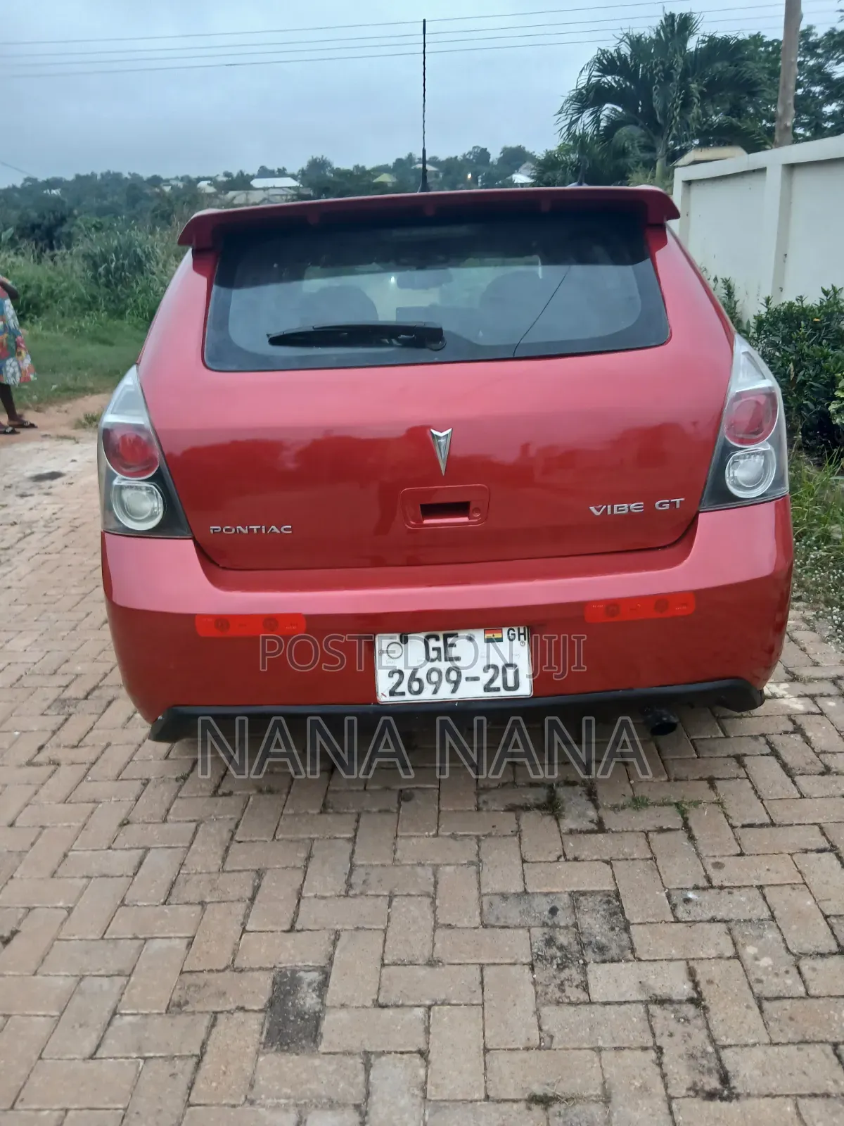 Pontiac Vibe 2010 Red