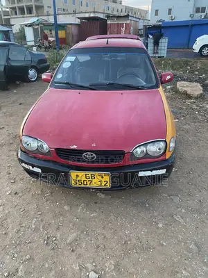 Toyota Corolla 2002 Red