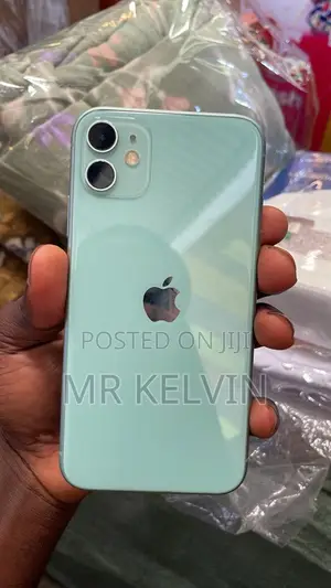 Apple iPhone 11 64 GB Green