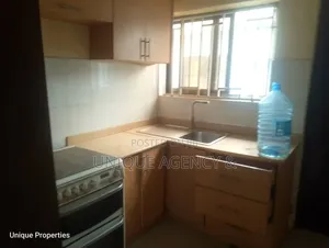 3bdrm Bungalow in Community 25 for sale