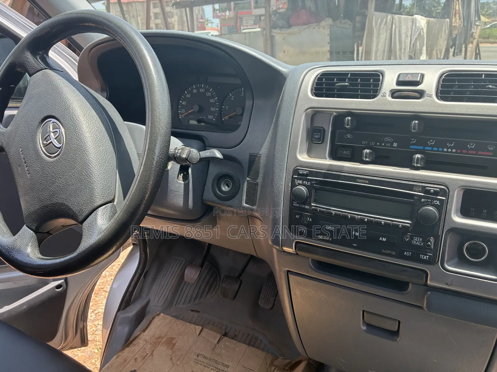 Toyota HiAce 2008 Silver