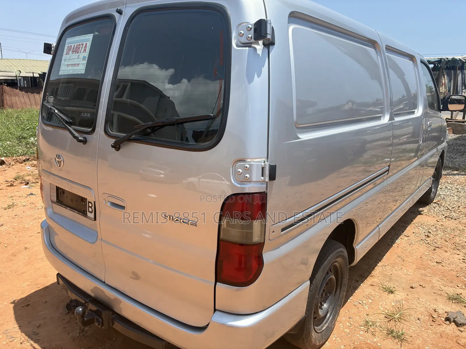 Toyota HiAce 2008 Silver
